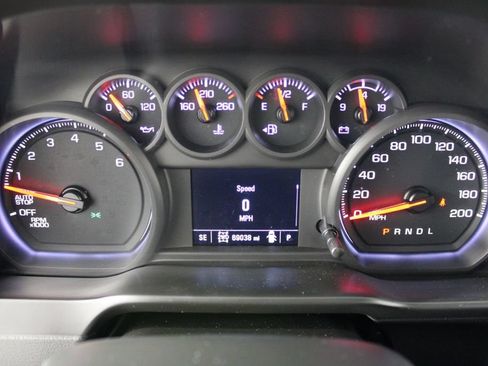 Used 2021 GMC Sierra 1500 4x4 Crew Cab w/ Sierra Value Package image 24