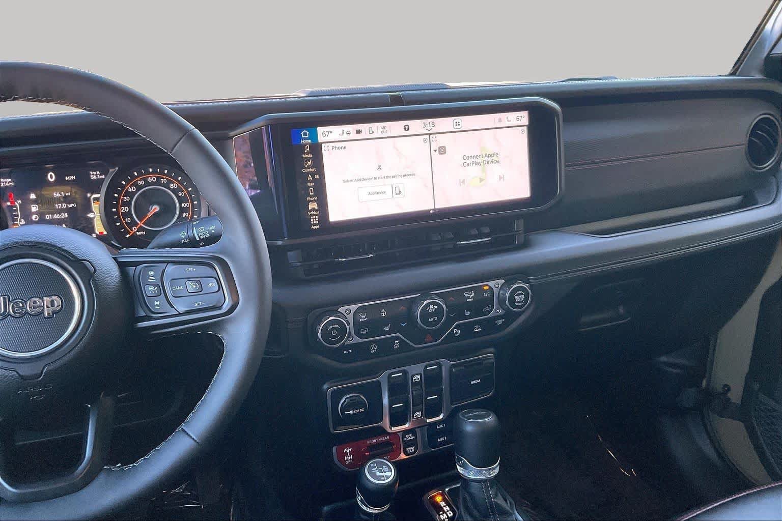 Used 2025 Jeep Gladiator Rubicon AWD/4WD image 6