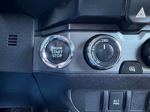 Used 2023 Toyota Tacoma TRD Sport AWD/4WD image 13