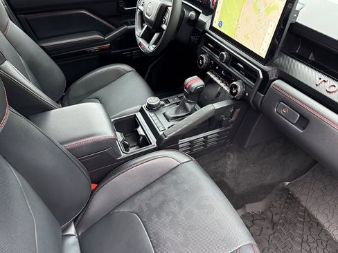 Used 2025 Toyota Tacoma TRD Pro image 15