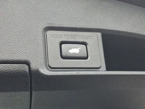 Certified 2025 Acura RDX SH-AWD w/ Technology Package image 32