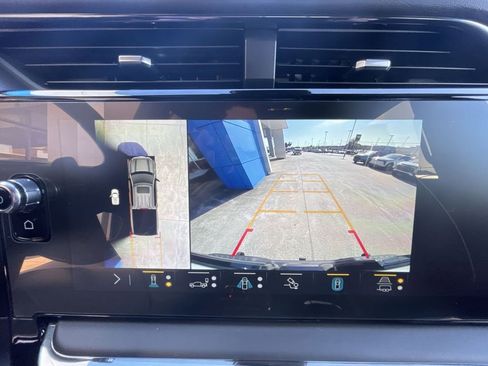 Certified 2023 GMC Sierra 1500 AT4X w/ AT4X AEV Edition AWD/4WD image 15
