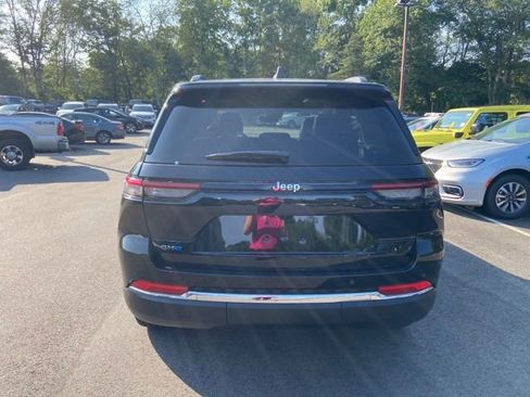New 2023 Jeep Grand Cherokee 4WD 4xe image 4