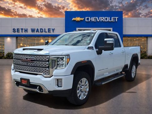 Used 2023 GMC Sierra 3500 Denali w/ Denali Ultimate Package AWD/4WD image 3