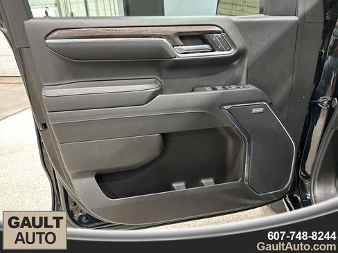 Used 2024 Chevrolet Silverado 1500 LTZ w/ LTZ Convenience Package II image 12