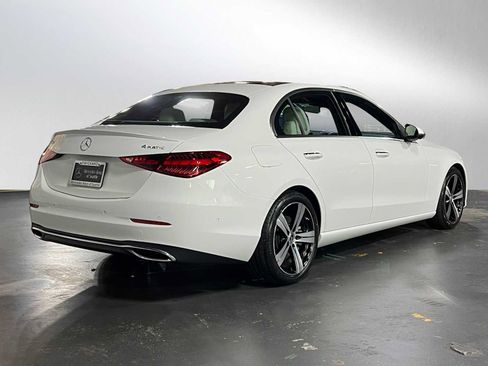 Used 2023 Mercedes-Benz C 300 4MATIC Sedan image 3