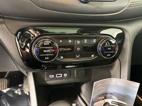 Used 2023 Buick Encore GX Essence w/ Advanced Technology Package AWD/4WD image 20