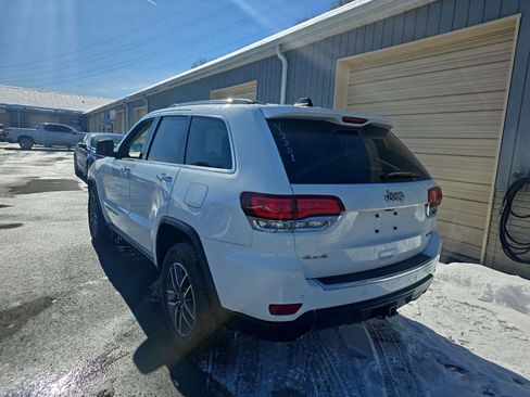 Used 2021 Jeep Grand Cherokee Limited w/ Trailer Tow Group IV image 3