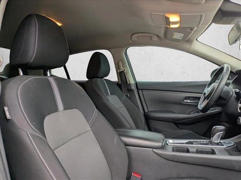 Used 2021 Nissan Sentra SV w/ Trunk Package image 30