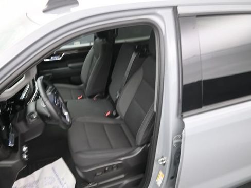 Used 2024 GMC Sierra 1500 Elevation AWD/4WD image 11