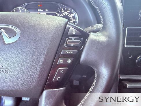 Used 2024 INFINITI QX80 Luxe RWD image 11