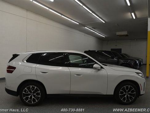 Used 2025 BMW X3 xDrive30i w/ Premium Package AWD/4WD image 10