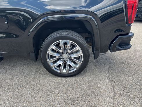 Certified 2026 GMC Sierra 1500 Denali w/ Denali Reserve Package AWD/4WD image 11