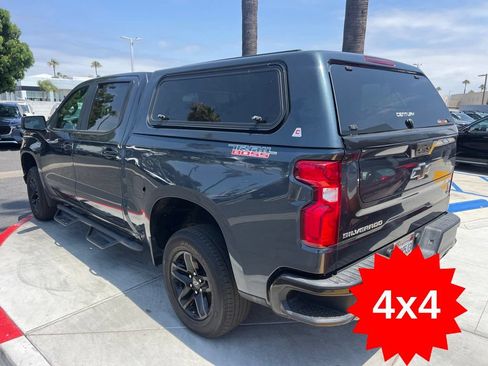 Used 2021 Chevrolet Silverado 1500 LT Trail Boss w/ Convenience Package II AWD/4WD image 3
