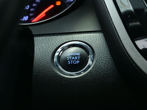 Used 2023 Toyota Camry XSE image 23