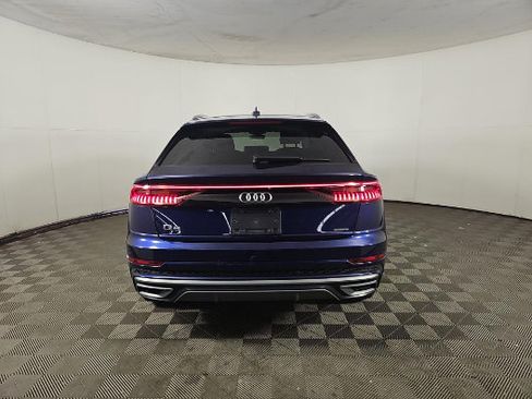 Used 2023 Audi Q8 Premium Plus w/ Premium Plus Package AWD/4WD image 5