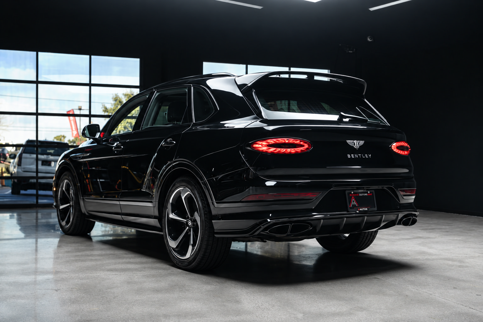 Used 2022 Bentley Bentayga AWD/4WD image 7
