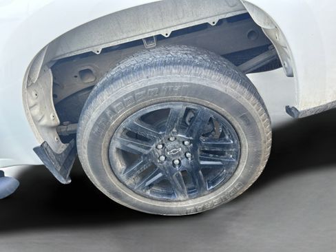 Used 2024 Chevrolet Silverado 1500 Custom w/ Rally Edition image 9