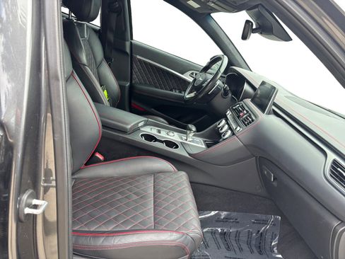 Used 2019 Genesis G70 3.3T Advanced w/ Sport Package image 15