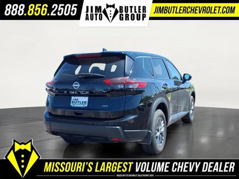 Used 2024 Nissan Rogue S AWD/4WD image 23