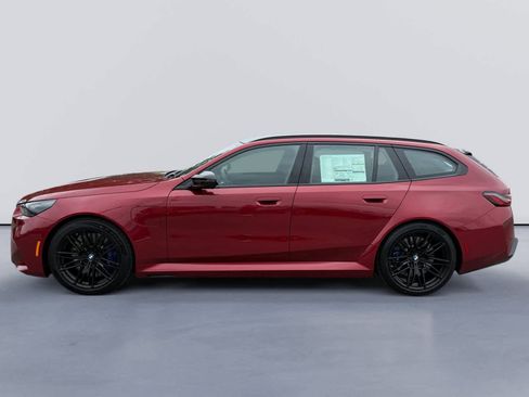 New 2027 BMW M5 Touring AWD/4WD image 6