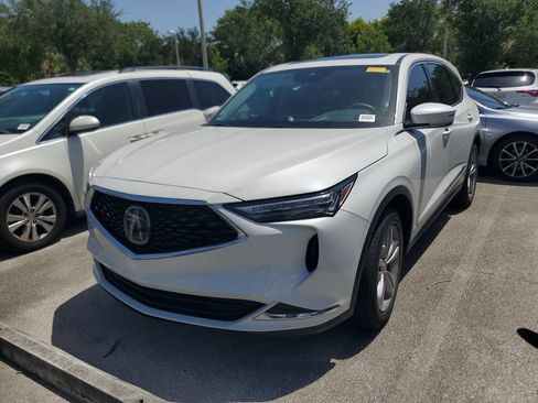 Used 2024 Acura MDX SH-AWD image 3