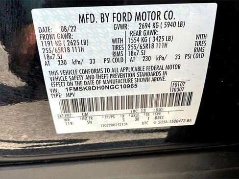 Used 2022 Ford Explorer XLT w/ Equipment Group 202A image 19