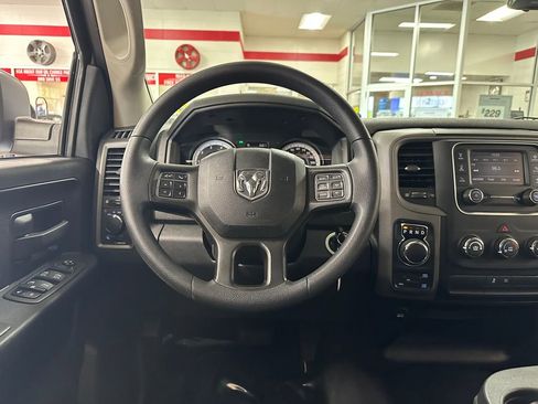 Certified 2022 RAM 1500 Tradesman w/ Popular Equipment Group AWD/4WD image 15