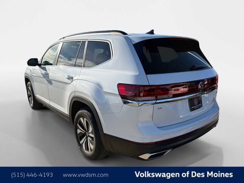 New 2026 Volkswagen Atlas SE image 4