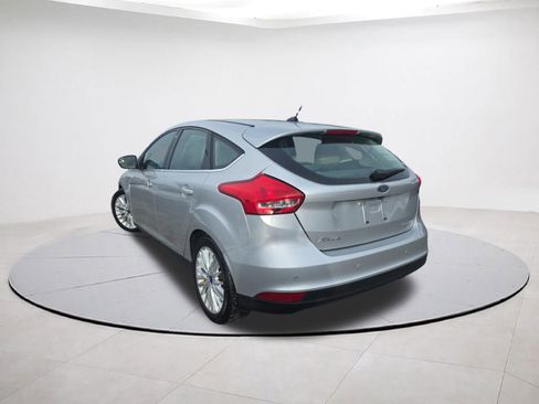 Certified 2018 Ford Focus Titanium image 5