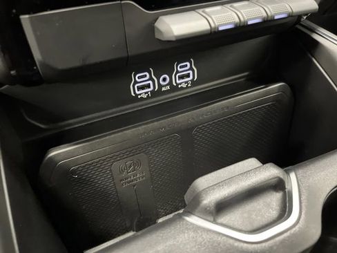 Used 2025 RAM 1500 Big Horn image 23