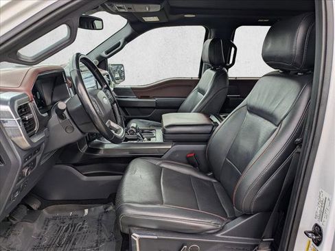 Used 2022 Ford F150 Lariat w/ Equipment Group 502A High image 17