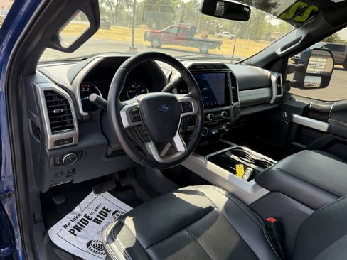 Used 2022 Ford F350 Lariat w/ Lariat Ultimate Package AWD/4WD image 6