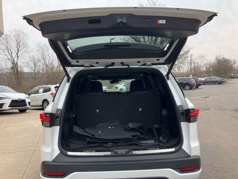 Used 2026 Lexus TX 350 350 Premium w/ Technology Package image 29