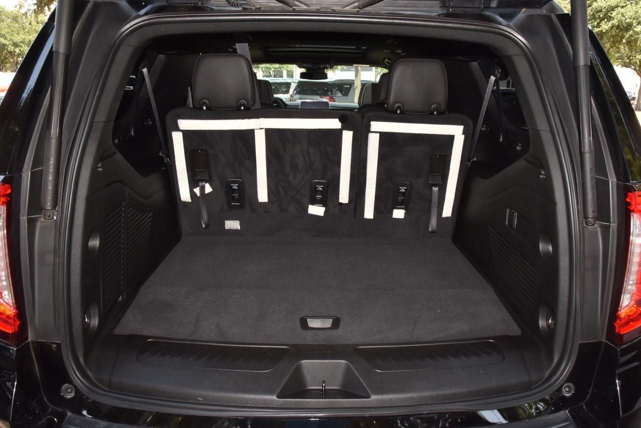 Used 2023 GMC Yukon XL SLT RWD image 40