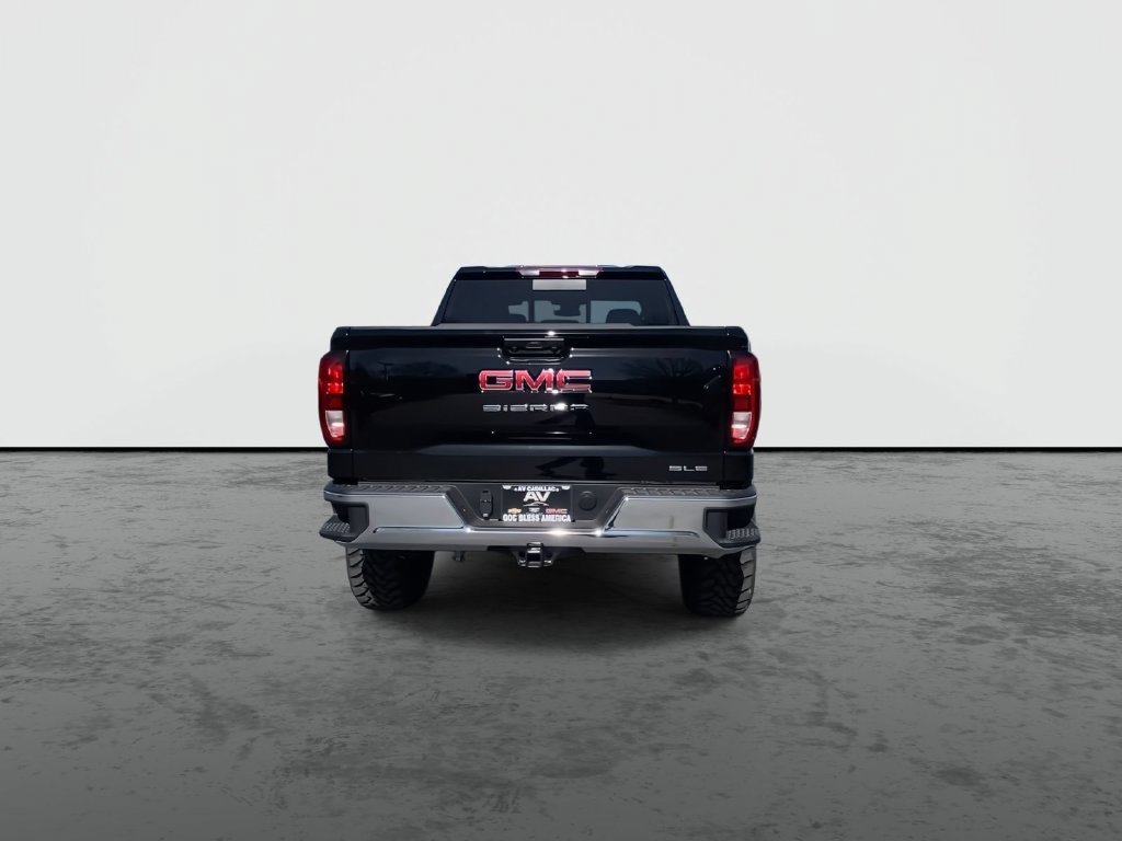 New 2026 GMC Sierra 1500 SLE w/ Preferred Package AWD/4WD image 7