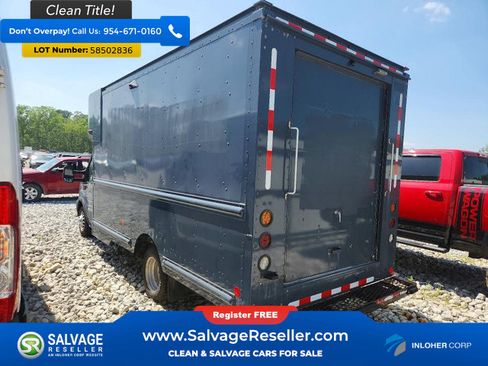 Used 2021 Ford Transit 350 DRW RWD image 3