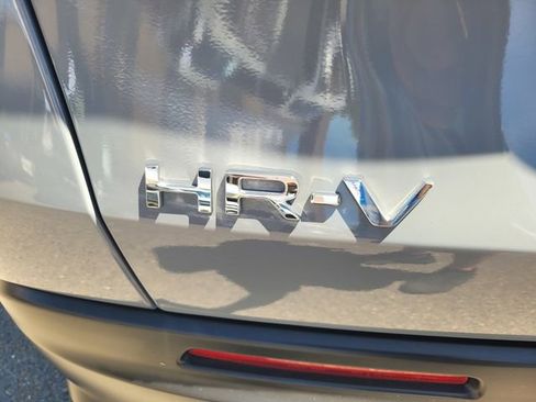 Used 2025 Honda HR-V Sport image 7