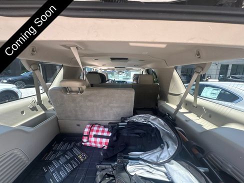 Used 2015 Cadillac Escalade ESV Premium RWD image 20