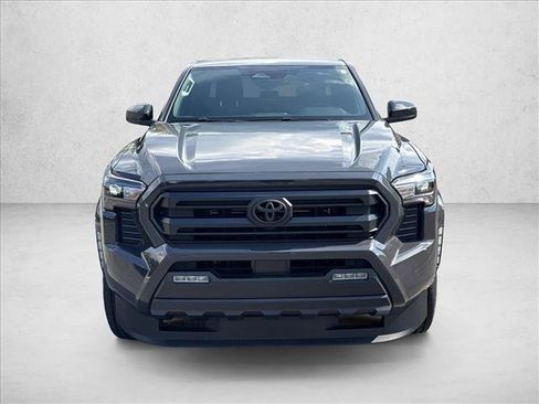 Certified 2025 Toyota Tacoma SR5 AWD/4WD image 2