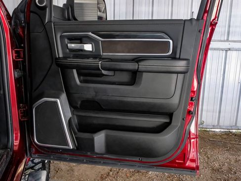 Used 2022 RAM 3500 Laramie AWD/4WD image 45