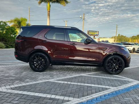 New 2026 Land Rover Discovery Limited Edition AWD/4WD image 6