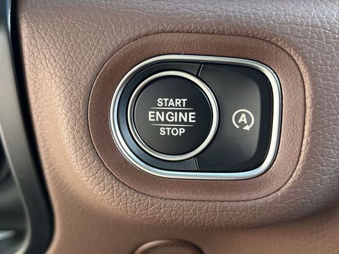 New 2026 Mercedes-Benz GLE 350 4MATIC image 31