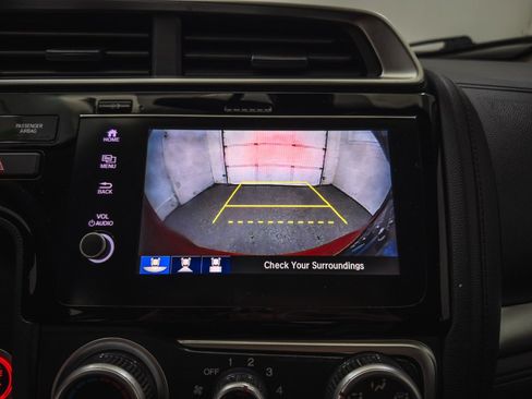 Used 2018 Honda Fit EX image 29