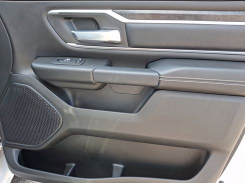 Used 2023 RAM 1500 Big Horn AWD/4WD image 10
