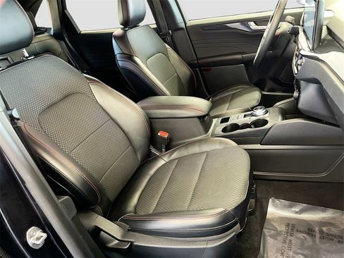 Used 2024 Ford Escape ST-Line w/ Tech Pack #1 image 29