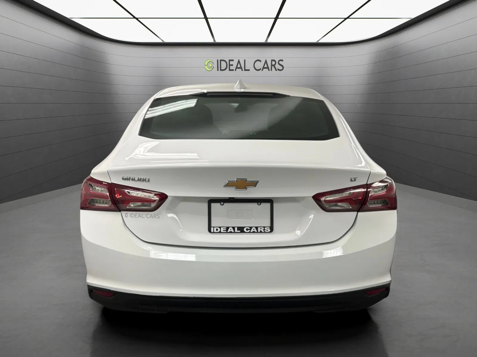 Used 2021 Chevrolet Malibu LT FWD image 6