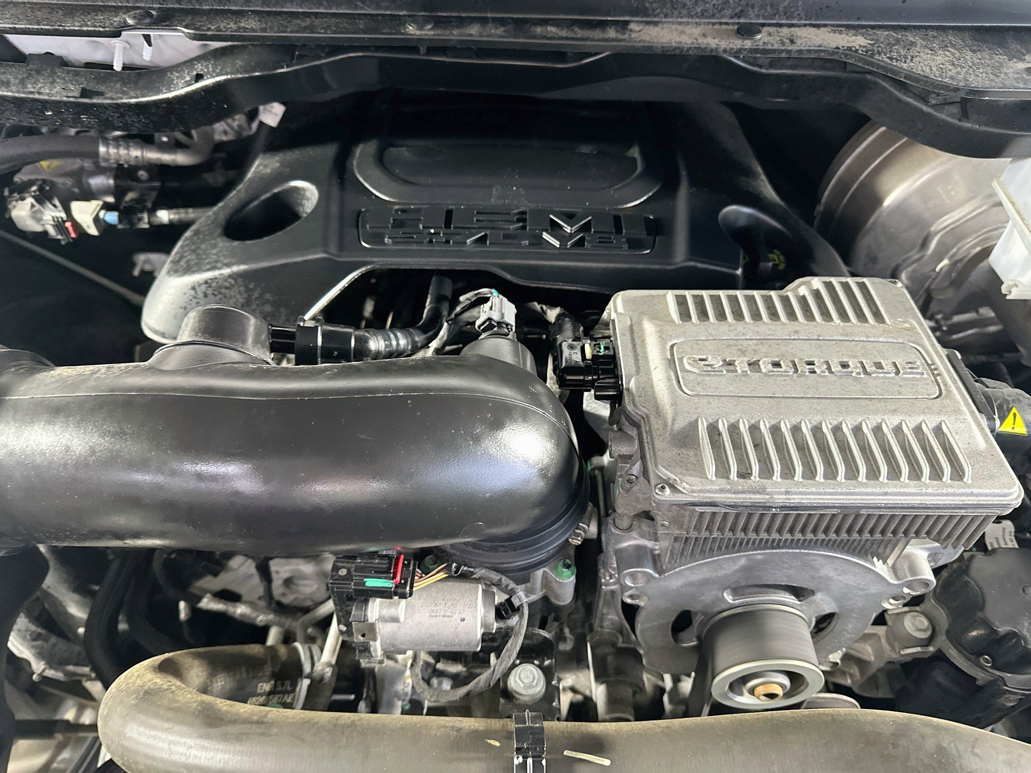 Used 2023 RAM 1500 Laramie AWD/4WD image 30