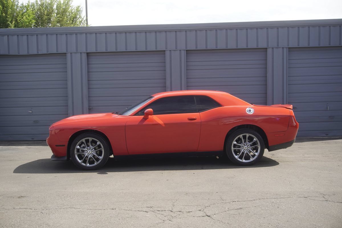 Used 2022 Dodge Challenger GT AWD/4WD image 2