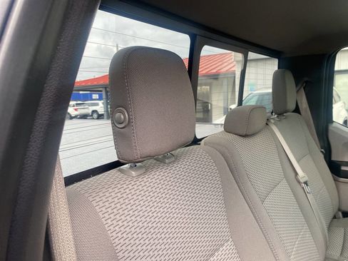 Used 2017 Ford F150 XLT w/ Equipment Group 302A Luxury image 21